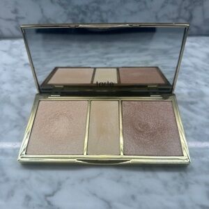 ❌ sold ❌ rainforest of the sea highlighter palette